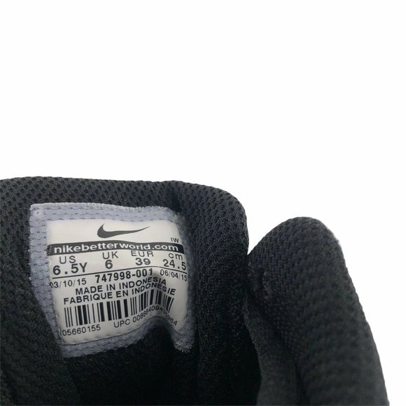 Nike Boys 6.5 Youth Team Hustled D7 Black Sneakers - Picture 8 of 8